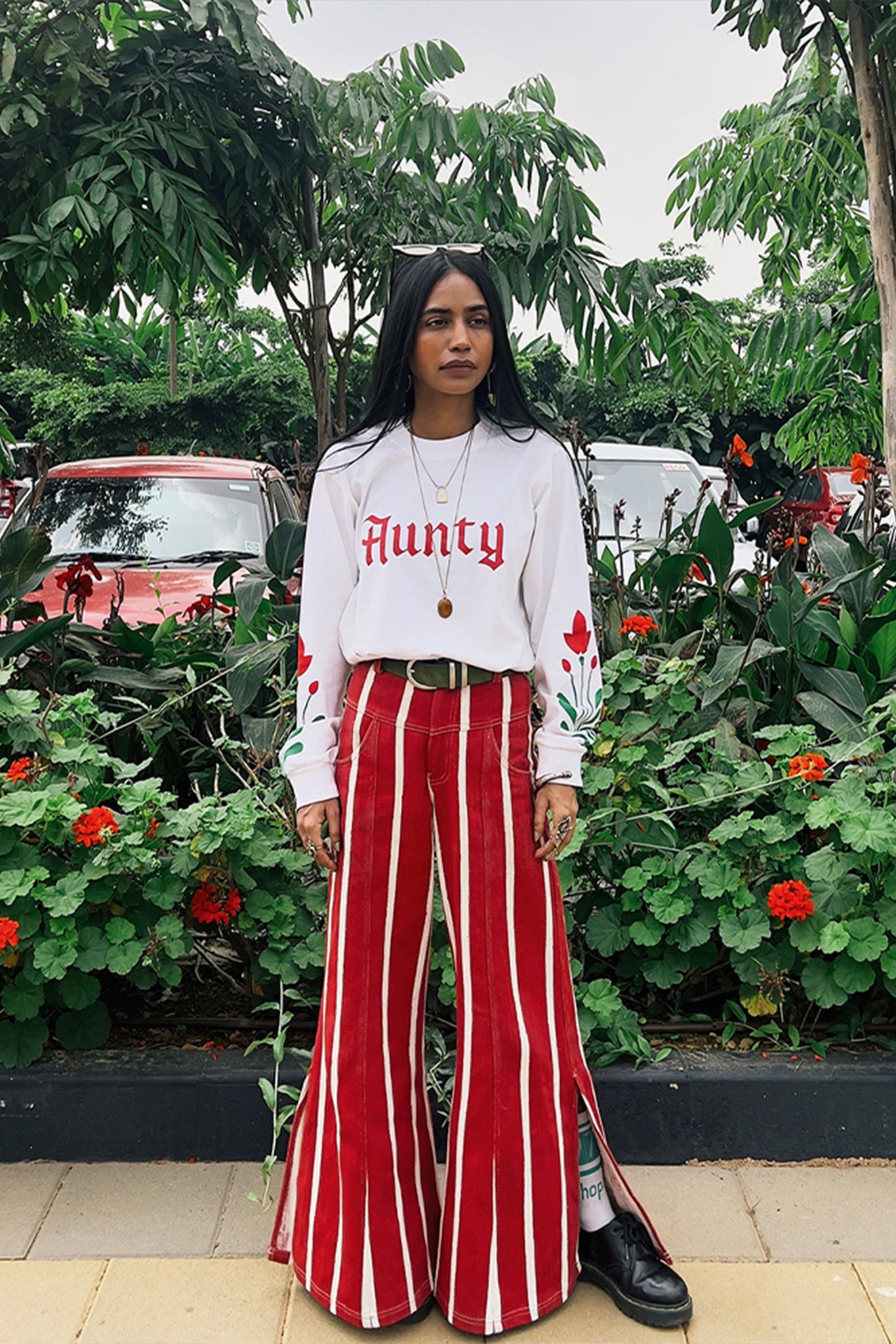 Aunty Long Sleeve Tee