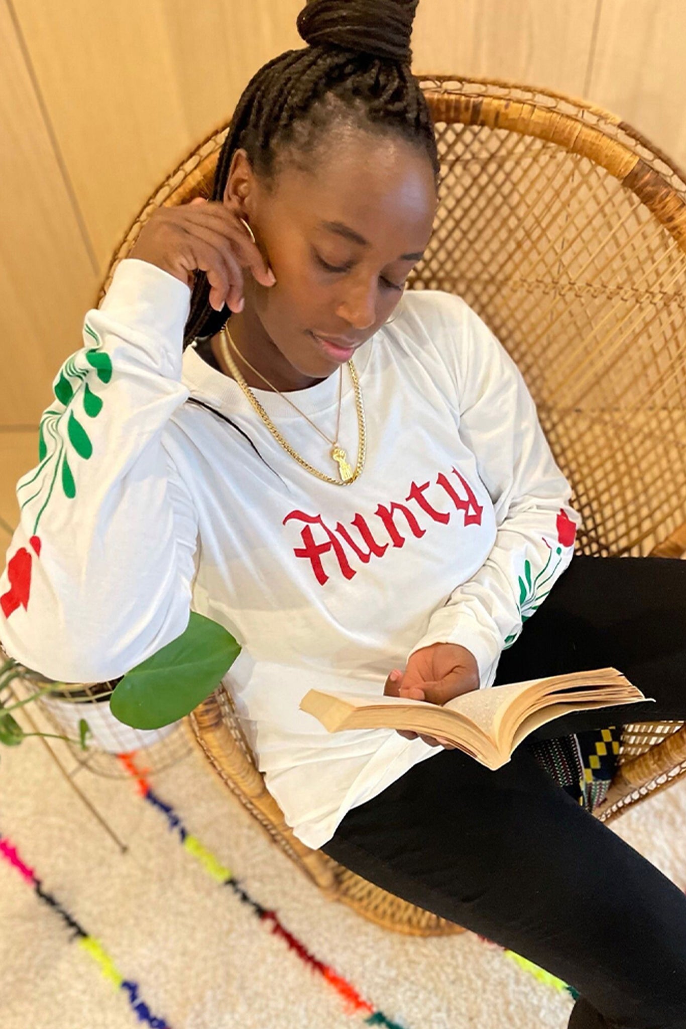 Aunty Long Sleeve Tee